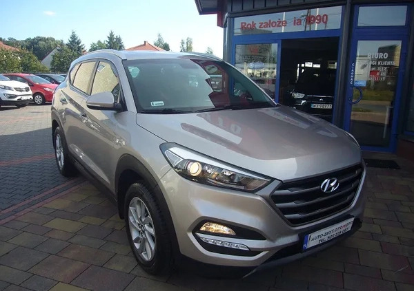 Hyundai Tucson cena 63700 przebieg: 176000, rok produkcji 2015 z Krzeszowice małe 211